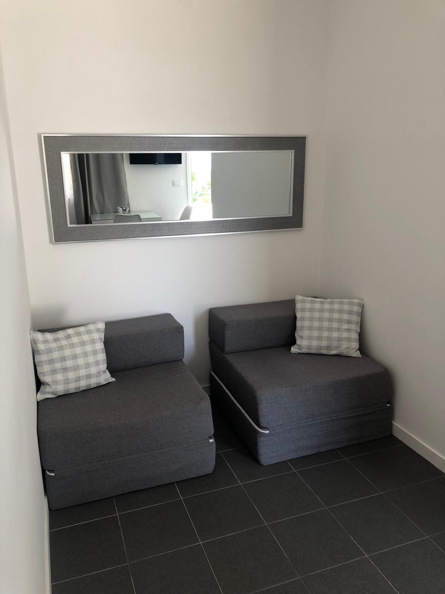 Apartmani Milka I Jozo Оміш Екстер'єр фото