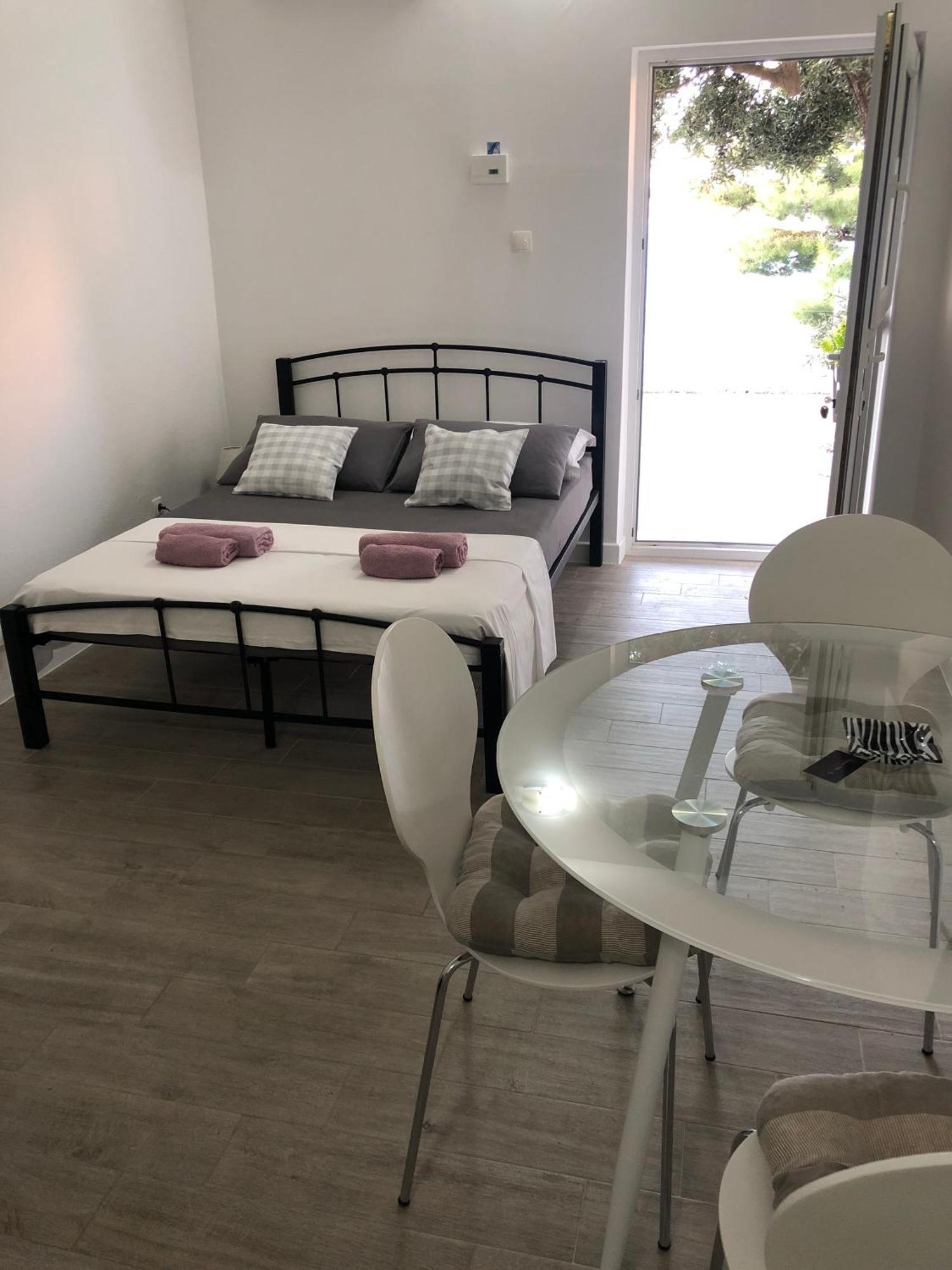 Apartmani Milka I Jozo Оміш Номер фото