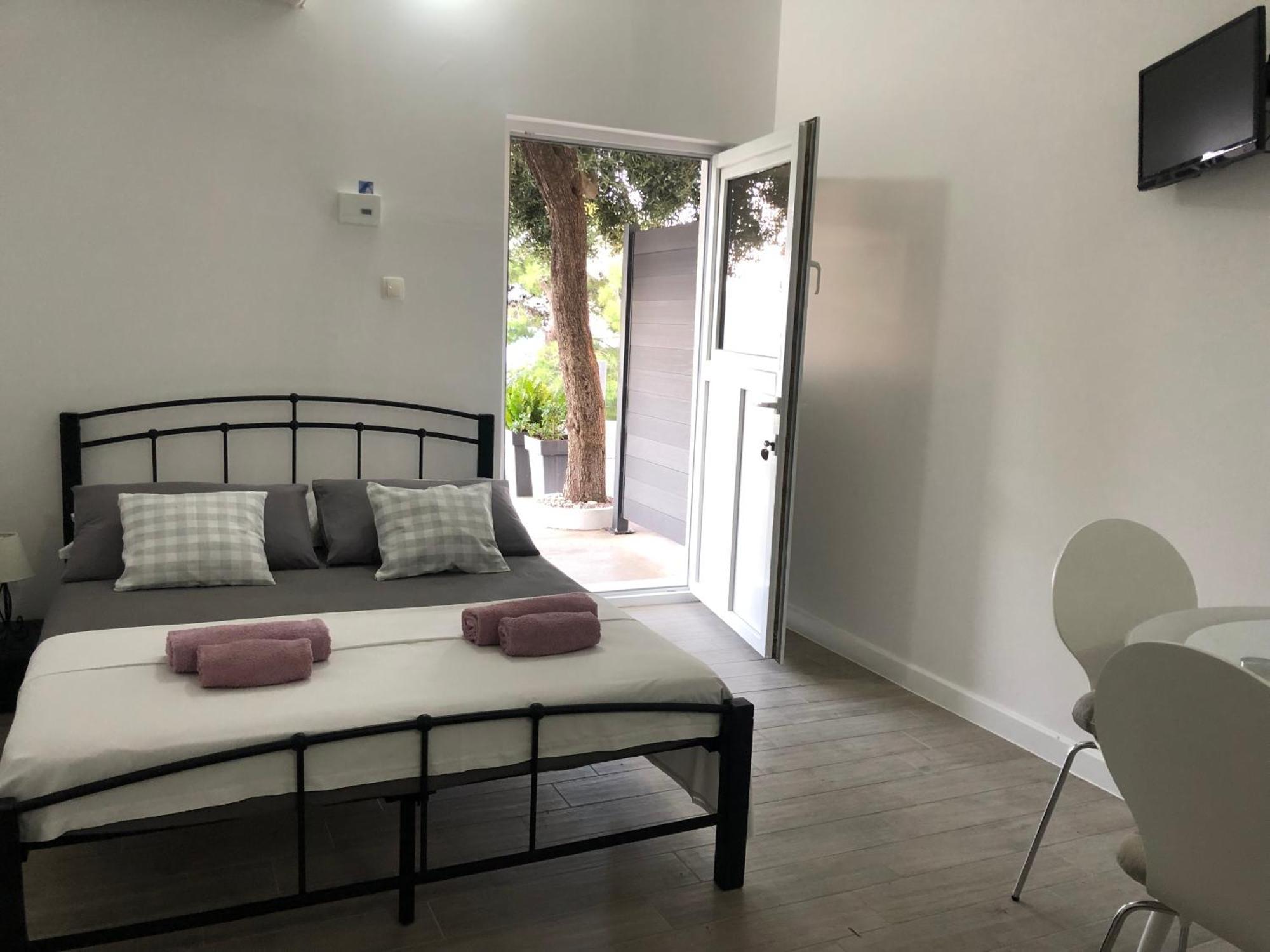 Apartmani Milka I Jozo Оміш Номер фото