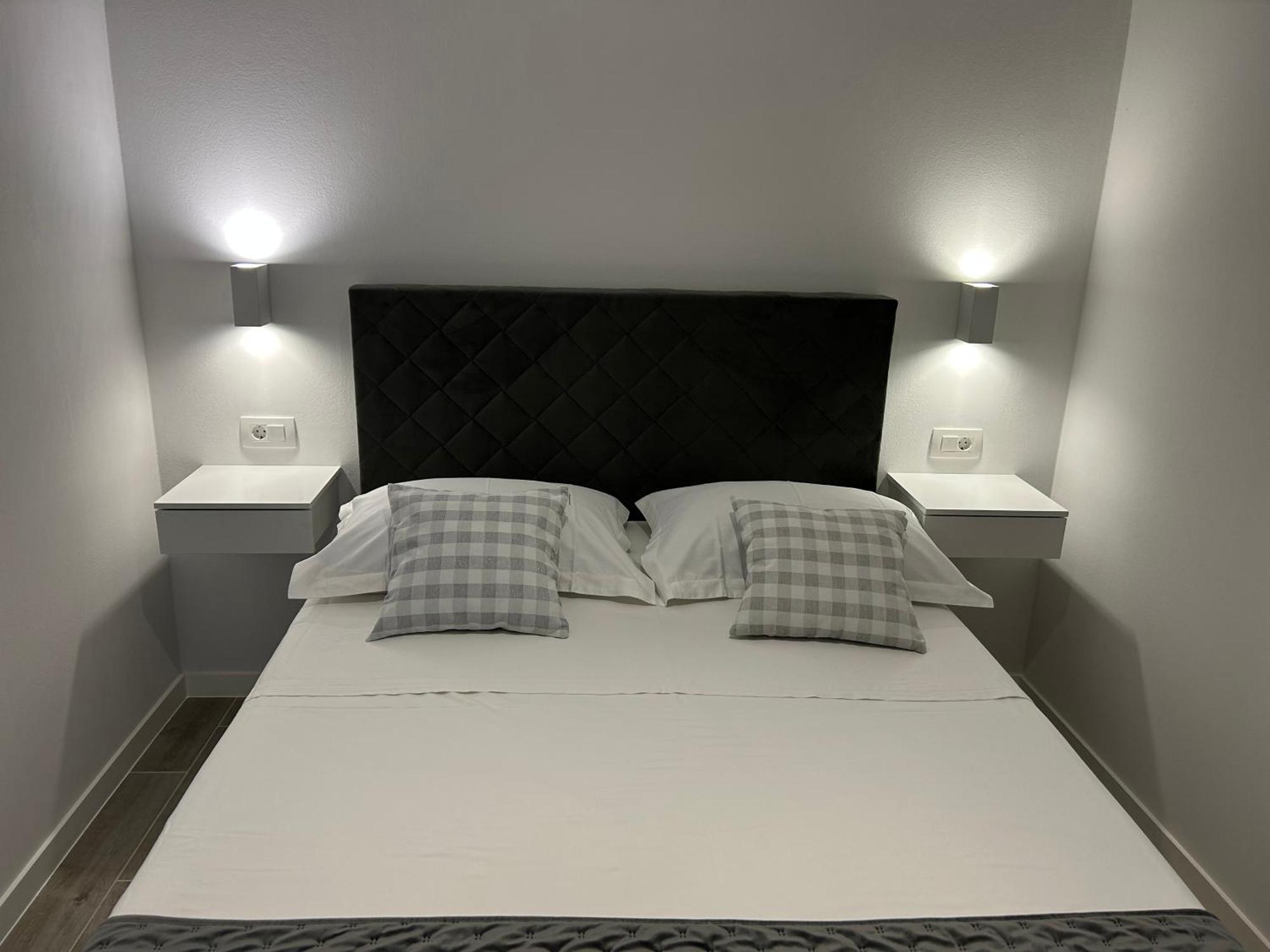 Apartmani Milka I Jozo Оміш Номер фото